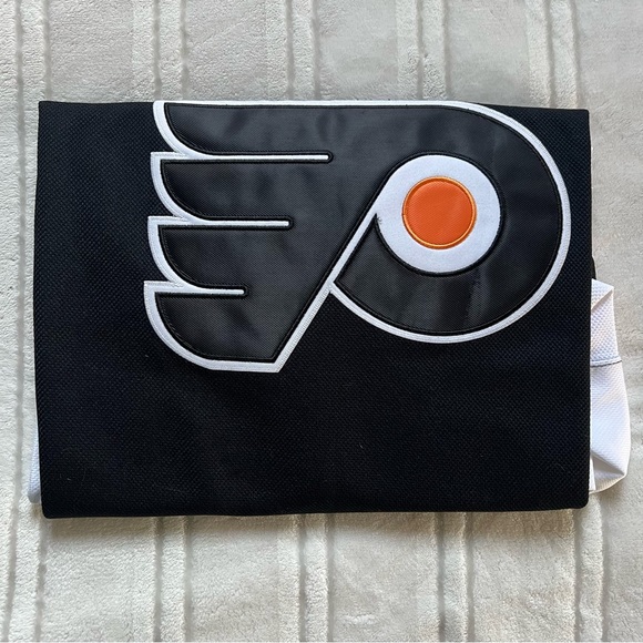 Eric Lindros Philadelphia Flyers Black 2000 Jersey - Picture 5 of 5